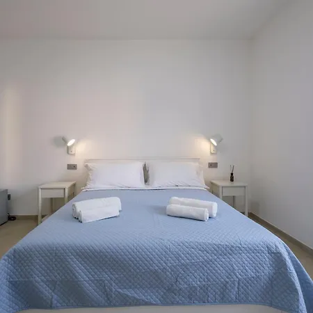 Taylor House - Your In Guest house